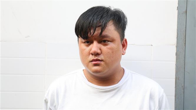 Bình Dương bắt giữ hai đối tượng tàng trữ vũ khí nguy hiểm ảnh 1