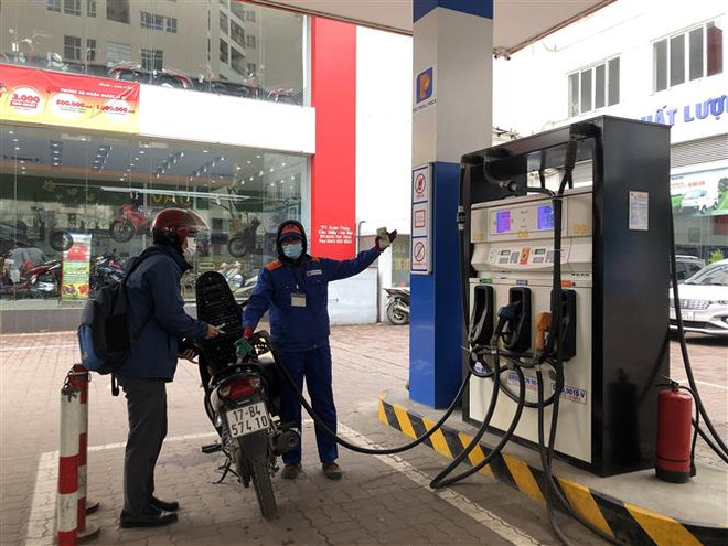 Hà Nội yêu cầu không để khan hàng, đứt gãy nguồn cung xăng dầu ảnh 2