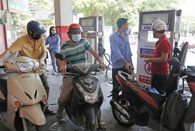 Doanh nghiệp Cần Thơ cam kết cung ứng đủ xăng dầu cho thị trường ảnh 2