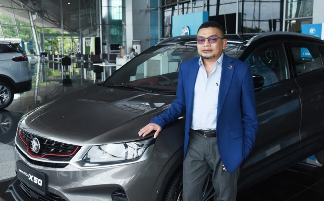 Phó Giám đốc điều hành của Proton, ông Roslan Abdullah, cho biết hãng đang trong quá trình xác định mẫu xe điện phù hợp với khách hàng trong nước. (Nguồn: New Strait Times) Hãng Malaysia phát triển xe điện "hợp túi tiền" cho thị trường nội địa ảnh 1