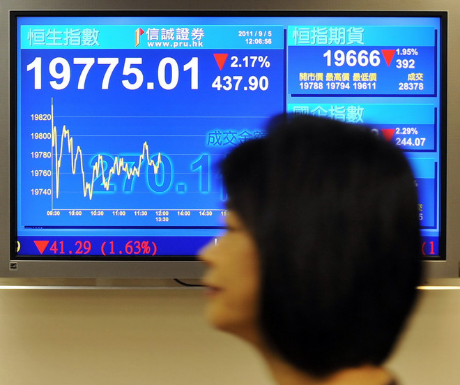 Trung Quốc: Bỏ nhà máy, bán biệt thự dồn tiền đầu tư cổ phiếu ảnh 1