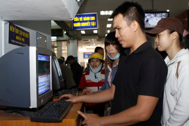 Lãnh đạo đường sắt giải thích về sự cố bán vé qua mạng Internet ảnh 1