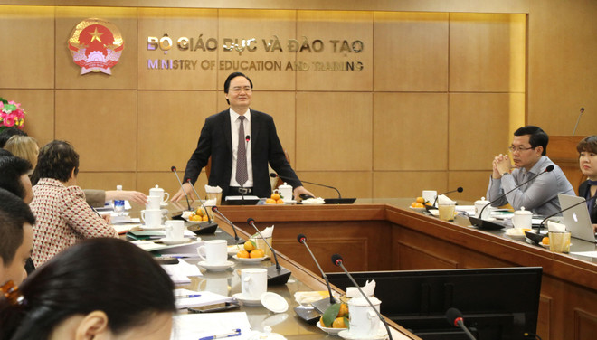 Bộ trưởng Phùng Xuân Nhạ: Đưa học tiếng Anh thành phong trào xã hội ảnh 1