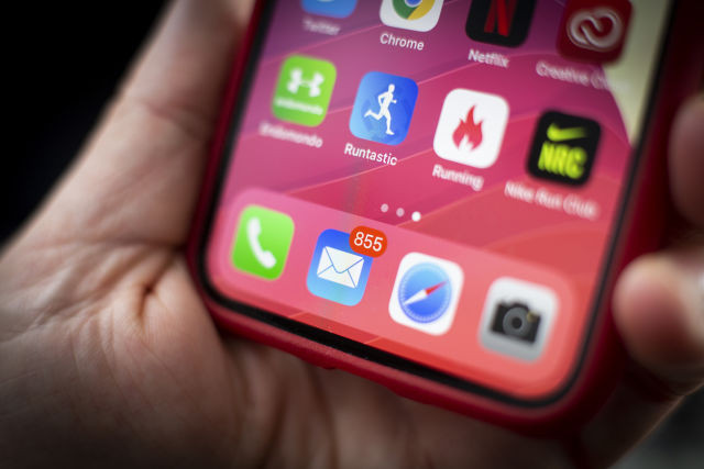 Ảnh minh họa. (Nguồn: Getty Images) Ứng dụng Apple Mail cho iPhone có thể dễ bị phần mềm độc hại tấn công ảnh 1