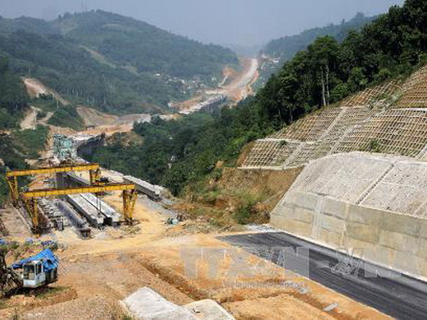 Phó Thủ tướng hối thúc tiến độ cao tốc Nội Bài-Lào Cai ảnh 1