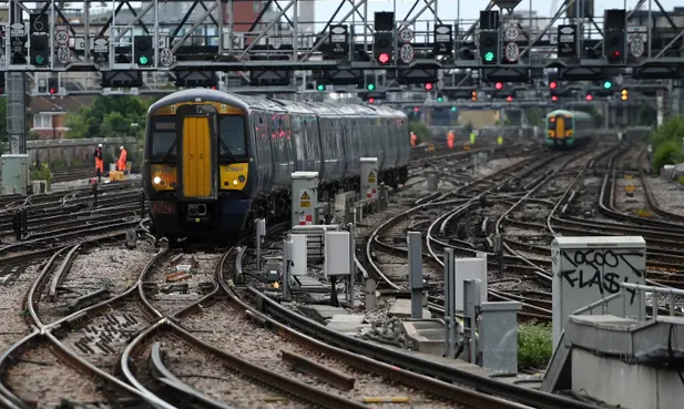 Anh sẽ chứng kiến cuộc đình công lớn nhất trong ba thập kỷ ảnh 1