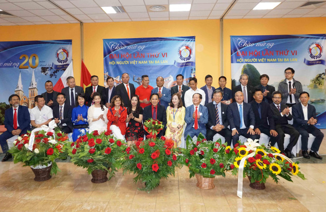 Hội người Việt tại Ba Lan: 20 năm “Đổi mới-Đoàn kết và Hội nhập” ảnh 1