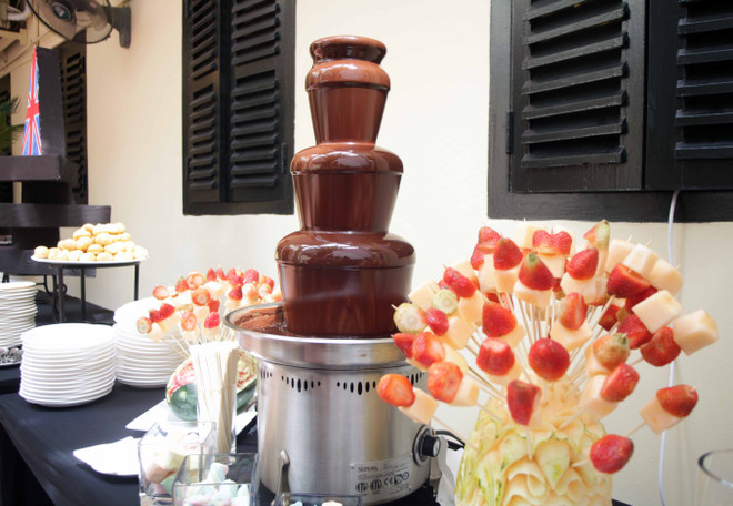 Đại sứ quán Anh tổ chức nhiều hoạt động thú vị cho trẻ em ảnh 11