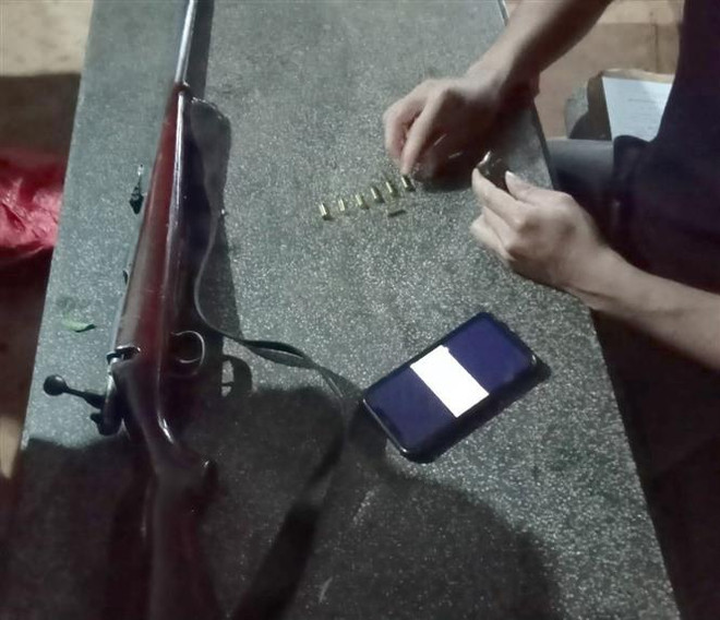 Đắk Nông: Bắt giữ đối tượng dùng súng thể thao bắn chết người ảnh 1