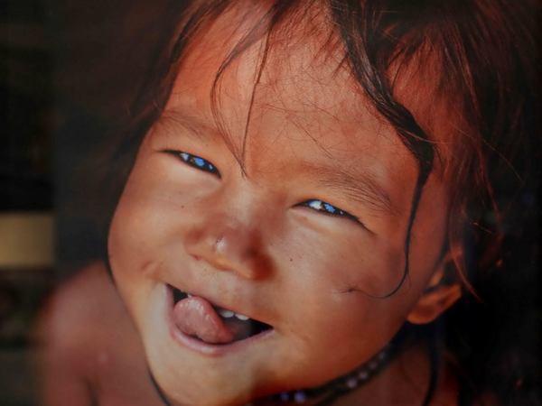 Trẻ em Việt Nam thơ ngây qua ống kính Réhahn Croquevielle ảnh 2