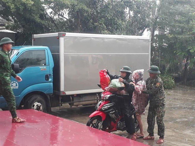 Phó Thủ tướng chủ trì họp khẩn về phòng, chống bão số 4-Noru ảnh 2