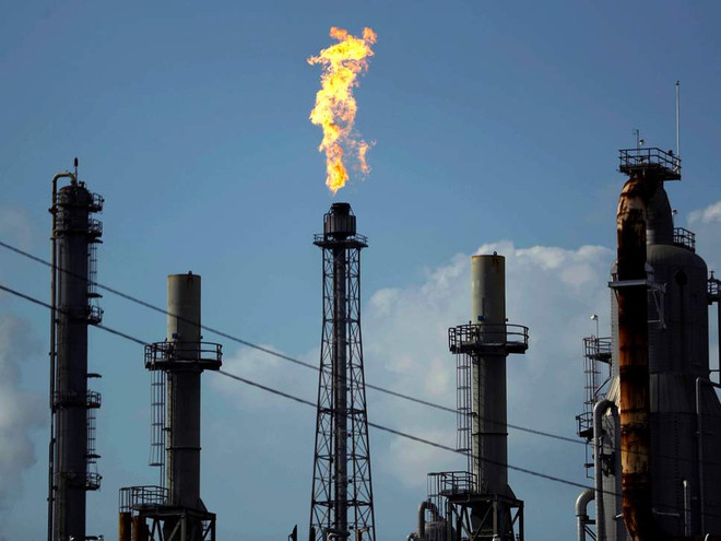 Giá dầu “nhích” nhẹ nhờ sự ổn định của thị trường toàn cầu ảnh 1