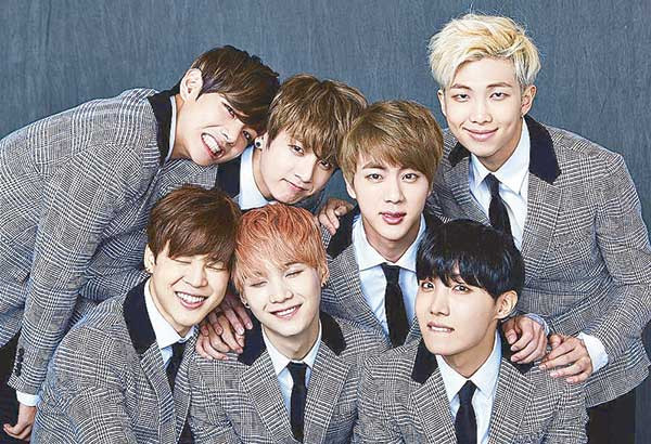 Ban nhạc K-Pop BTS đánh bại kỷ lục mạng của Justin Bieber ảnh 1