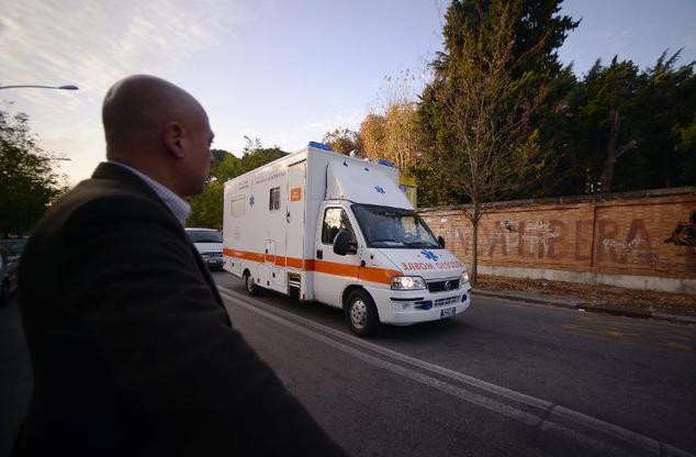 Bác sỹ nhiễm Ebola ở Italy đang trong giai đoạn hồi phục ảnh 1