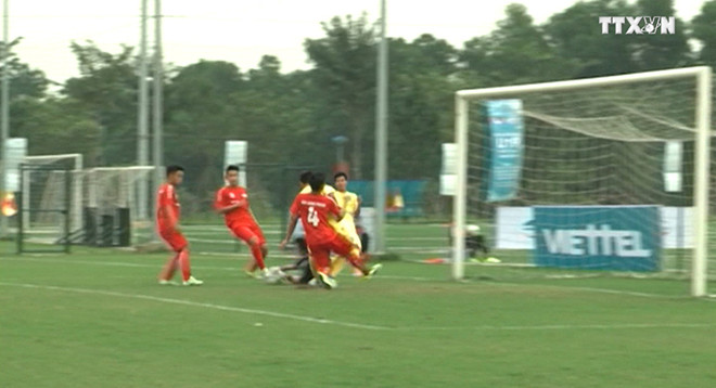 [Video] U19 Quốc gia: Những trận cầu “nảy lửa” đến ngay từ vòng bảng ảnh 1