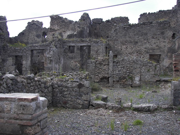 Lắp vệ tinh và thiết bị cảm biến "cứu" khu di tích Pompeii ảnh 1