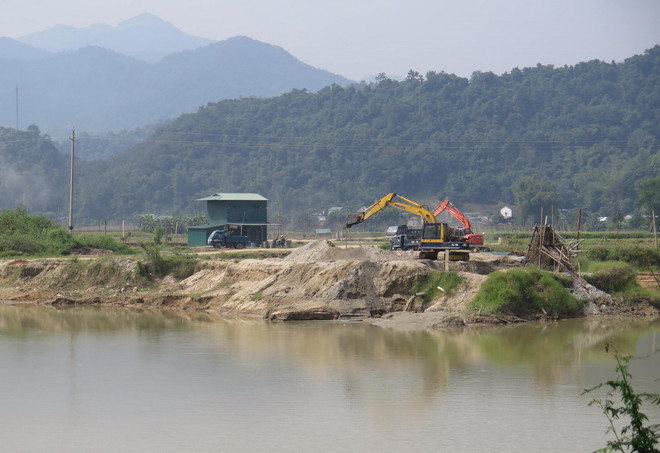 Kiểm tra việc khai thác cát "nuốt" di tích quốc gia Thành Tam Vạn ảnh 1