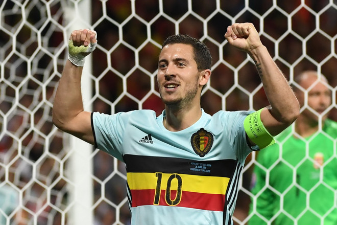 Cầu thủ Bỉ Eden Hazard ăn mừng bàn thắng vào lưới đội tuyển Hungary. (Nguồn: AFP/TTXVN) Những nét nổi bật của vòng đấu loại trực tiếp EURO 2016 ảnh 2