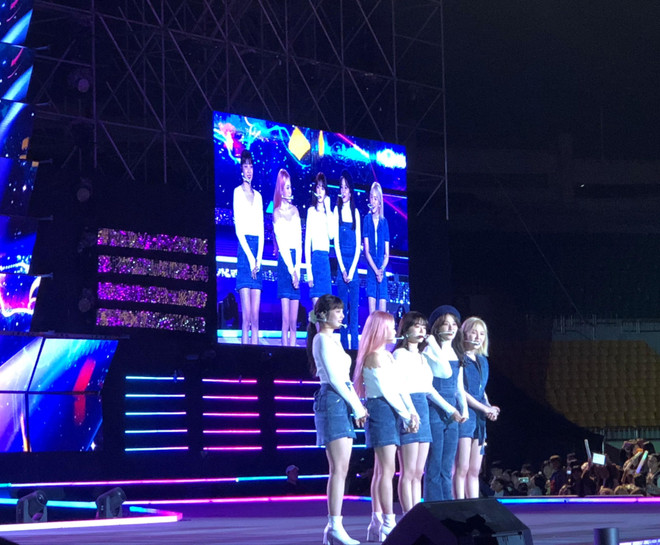 Liên hoan K-Pop Thế giới 2019: Sôi động và hoành tráng ảnh 2