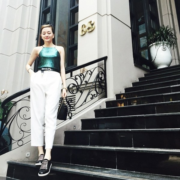 Các phong cách thời trang "thiếu vải" thời thượng của sao Việt ảnh 6