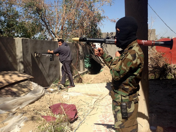 Iraq xác nhận phiến quân IS đã chiếm toàn bộ thành phố Ramadi ảnh 1