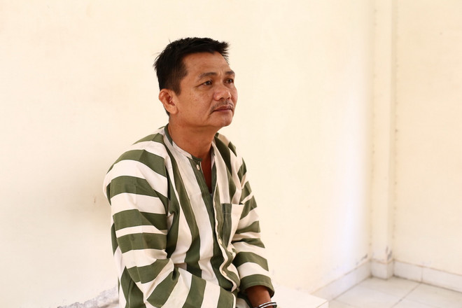 Bắt giữ đối tượng say rượu lái xe, đánh cảnh sát giao thông ảnh 1