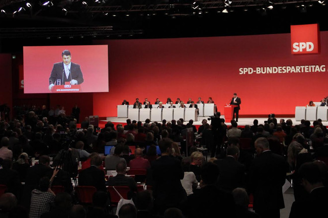 Lãnh đạo SPD ủng hộ ông Gabriel làm ứng cử viên Thủ tướng Đức ảnh 1