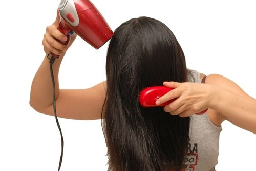 Năm tuyệt chiêu "ăn gian" độ dày cho những cô nàng tóc mỏng ảnh 1