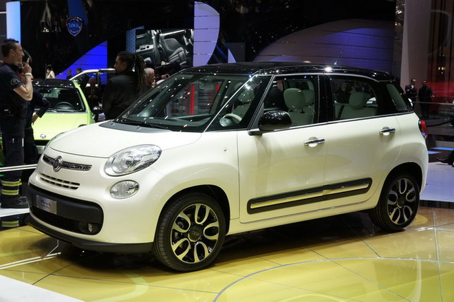 Chrysler báo lỗi 29.500 chiếc Fiat 500L do vấn đề về túi khí ảnh 1