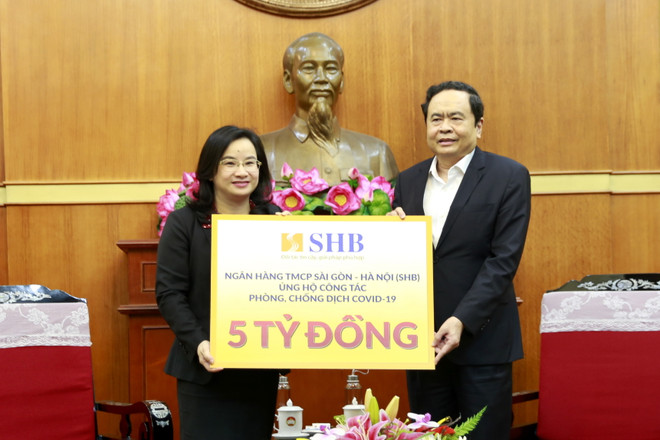 Doanh nghiệp của “bầu Hiển” ủng hộ 10 tỷ đồng cho phòng chống dịch ảnh 1