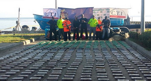 Colombia bắt giữ hơn nửa tấn cocaine trên đường tới Mỹ ảnh 1