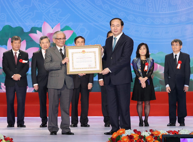 Hoãn lễ trao tặng giải thưởng Hồ Chí Minh để xét tặng bổ sung ảnh 1