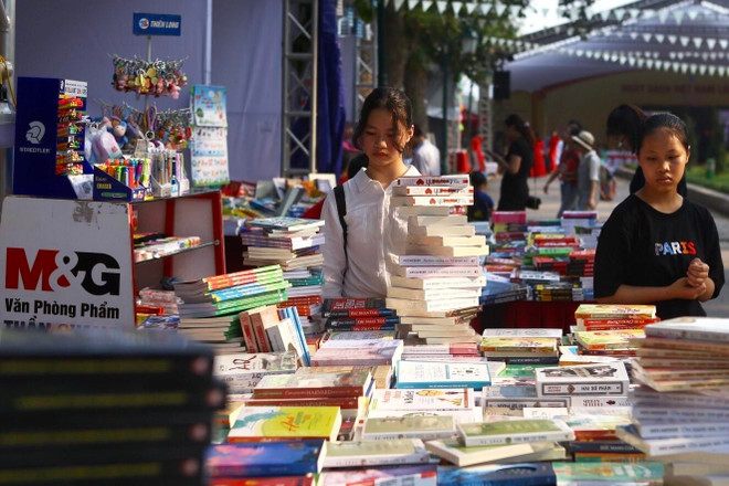 Sôi động lễ khai mạc Ngày sách Việt Nam lần thứ 6 ảnh 1
