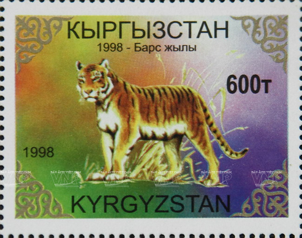 Thú vui những ngày đầu năm: Sưu tầm các loại tem tất niên ảnh 20