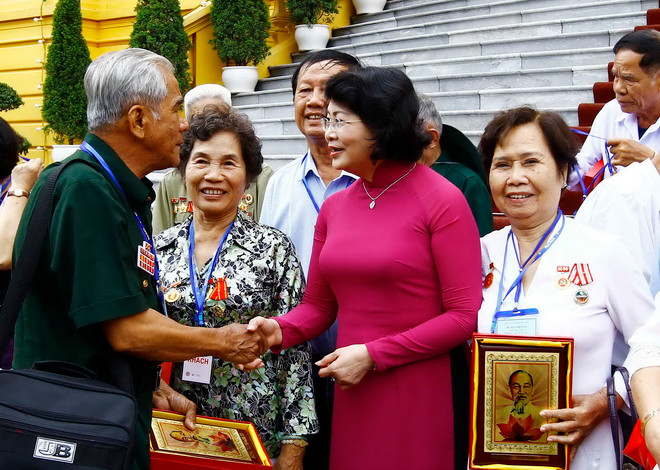 Phó Chủ tịch nước: Huy động nguồn lực chăm lo cho gia đình chính sách ảnh 1