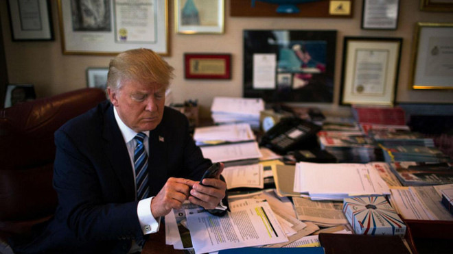 Ông Trump tuyên bố không hối hận về những phát ngôn trên Twitter ảnh 1