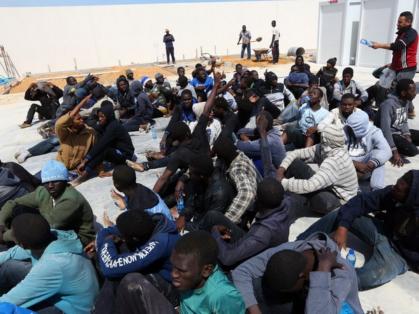 Số người vượt Địa Trung Hải vào châu Âu giảm mạnh từ đầu năm đến nay ảnh 1