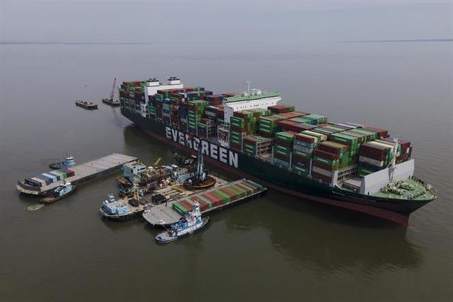 Giải phóng thành công tàu container mắc cạn ở vịnh Chesapeake của Mỹ ảnh 2