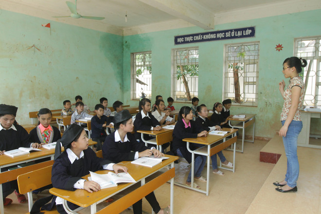 Chuẩn bị năm học mới trên miền phên dậu của Tổ quốc ảnh 1