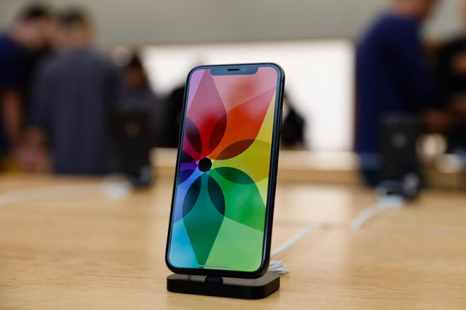 Apple có thể “khai tử” iPhone X, thay thế bằng ba mẫu iPhone mới ảnh 1