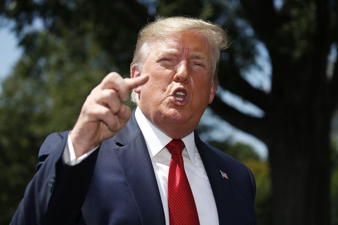 Tổng thống Mỹ Trump kêu gọi Fed tiếp tục cắt giảm lãi suất ảnh 1