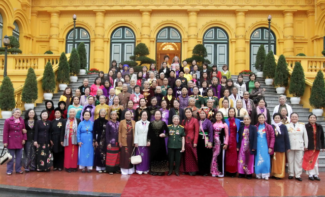 Phát huy truyền thống Đội quân tóc dài, phong trào Ba đảm đang ảnh 1