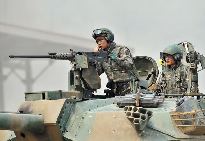 [Photo] Tập trận ''Đại bàng non'' giữa Mỹ và Hàn Quốc ảnh 4