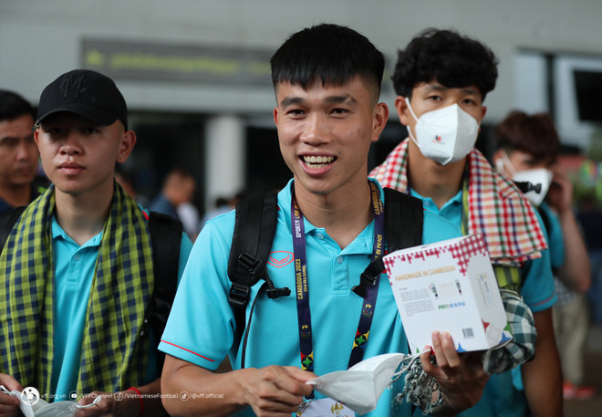 Đội tuyển U22 Việt Nam đã có mặt tại thủ đô Phnom Penh (Campuchia). (Nguồn: VFF) U22 Việt Nam đã có mặt ở Campuchia, sẵn sàng tranh tài tại SEA Games ảnh 1