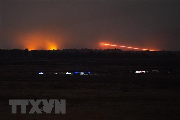 Ảnh minh họa. (Nguồn: AFP/TTXVN) Quân đội Israel đánh chặn 4 vật thể bay phóng từ Syria ảnh 1
