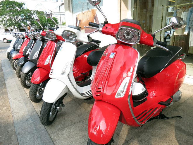 Piaggio ra mắt hai phiên bản Vespa Sprint, giá từ 71,8 triệu ảnh 1