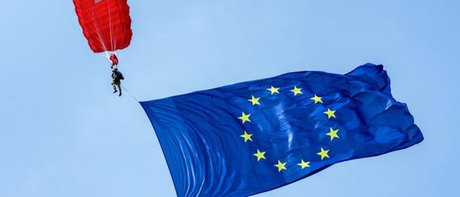 Liên minh châu Âu họp bàn về tương lai hợp tác quốc phòng ảnh 1