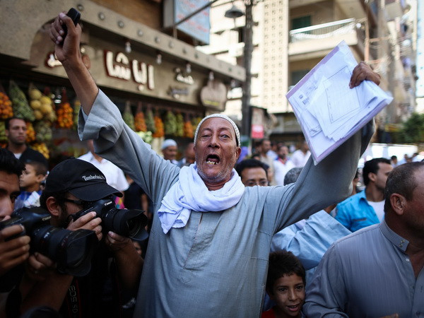 Phe Hồi giáo Ai Cập kêu gọi người ủng hộ bỏ đấu tranh ôn hòa ảnh 1