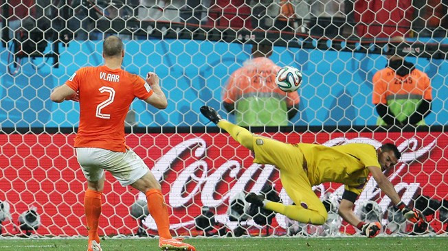 Hai cầu thủ Hà Lan đã từ chối đá luân lưu đầu tiên ớ bán kết ảnh 1