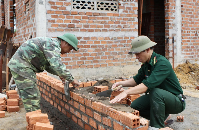 Dành 50% số tiền Quỹ vì người nghèo để xây nhà cho người nghèo ảnh 1